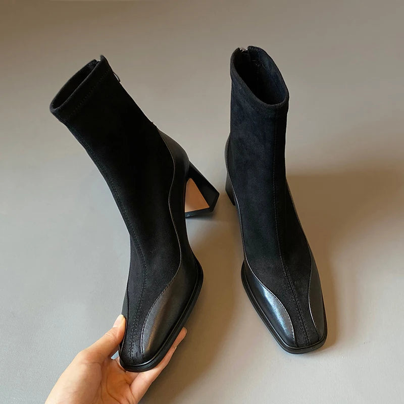 Vezal Women’s Streetstyle Ankle Boots in Leather Look | Square toe | The Lineage