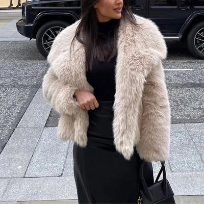 Nero Women’s Faux Fur Jacket | Short Sleeves, Large Collar apricot | The Lineage