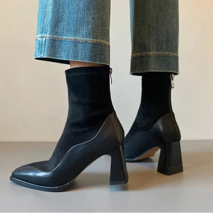 Vezal Women’s Streetstyle Ankle Boots in Leather Look | Square toe black | The Lineage